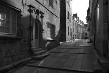 photo noir et blanc de la rue des gentilshommes quimper